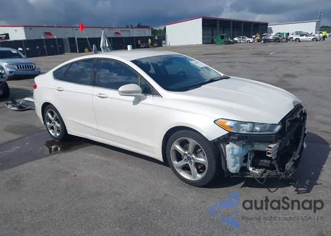 2014 Ford Fusion Se z USA, uszkodzony, nr VIN 1FA6P0H73E5364839